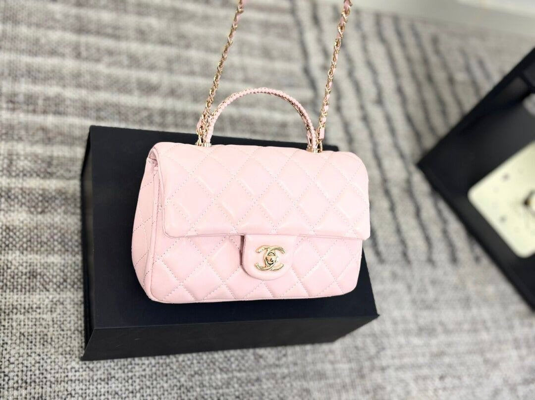 MEDIUM CC BAGS