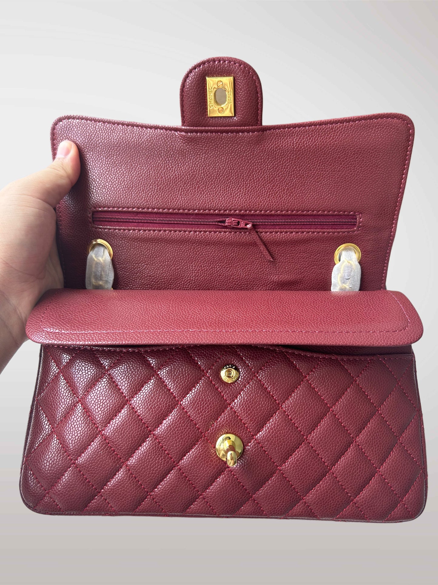 WINE CLASSIC FLAP BAG