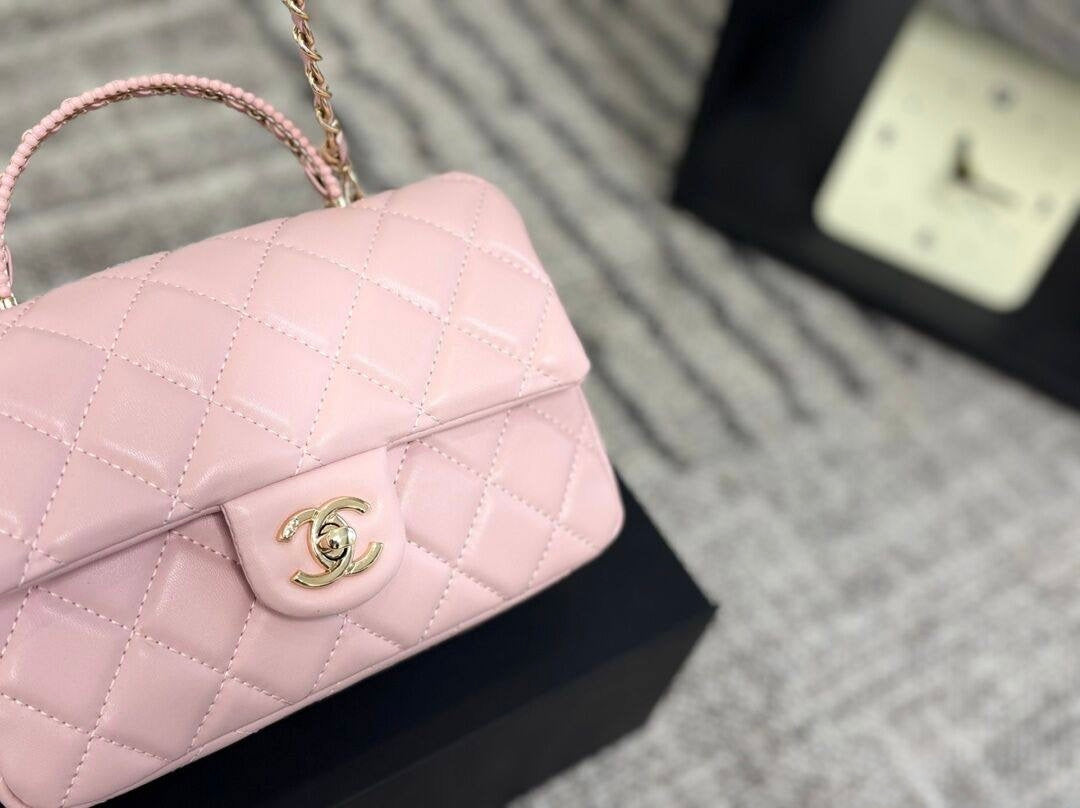 MEDIUM CC BAGS