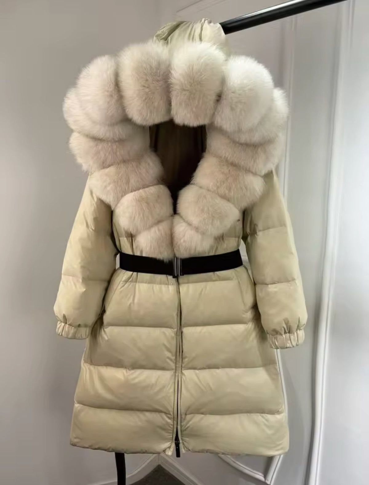 LONG FOX FUR HOOD COAT