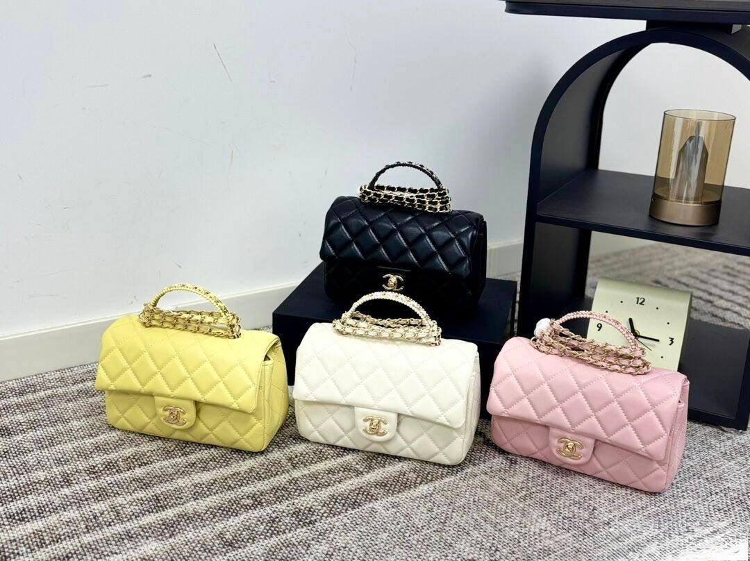 MEDIUM CC BAGS