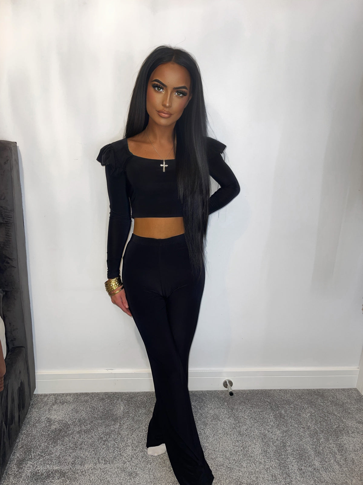 BLACK FRILL SHOULDER LOUNGEWEAR SET