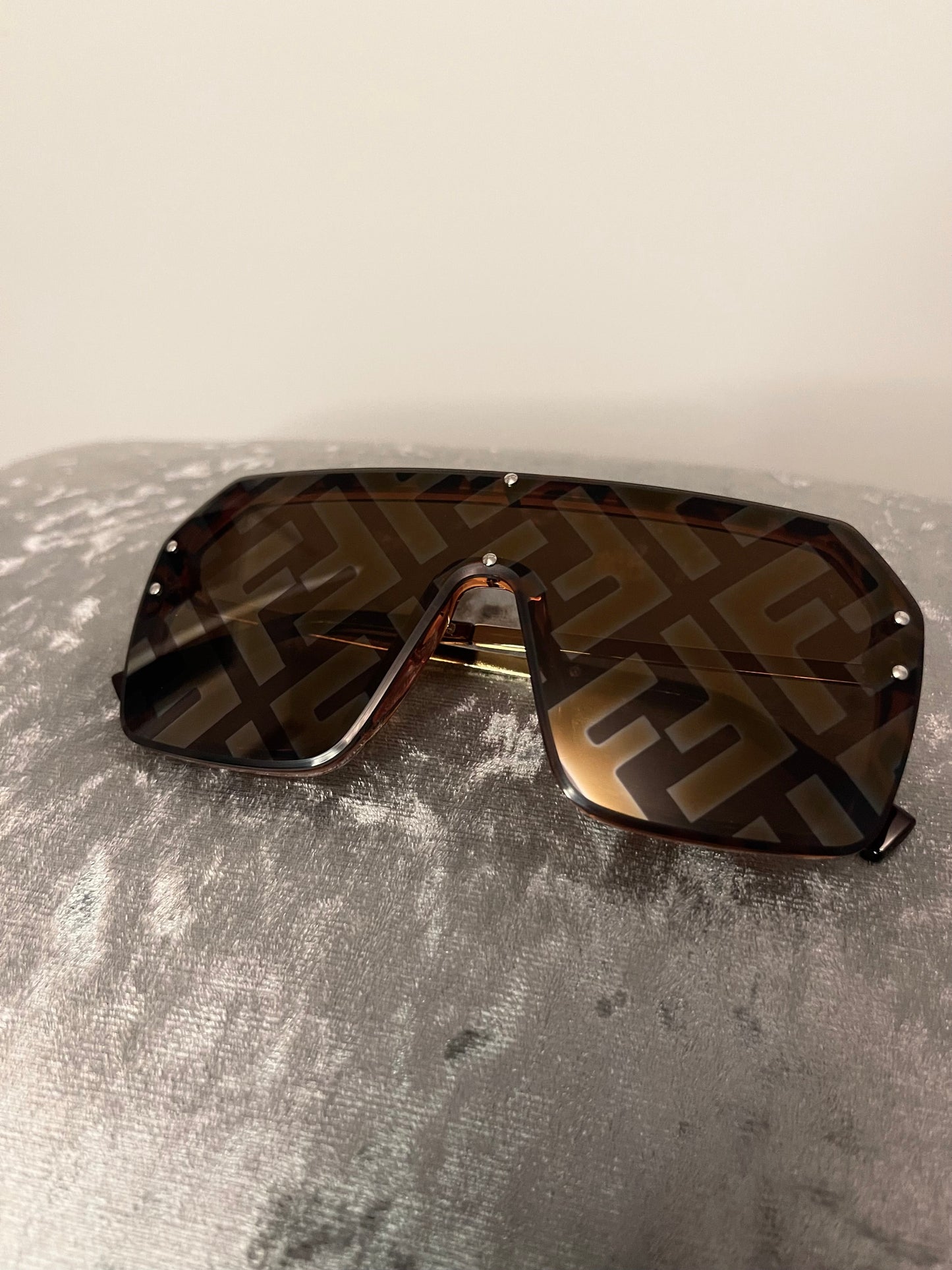 F SUNGLASSES