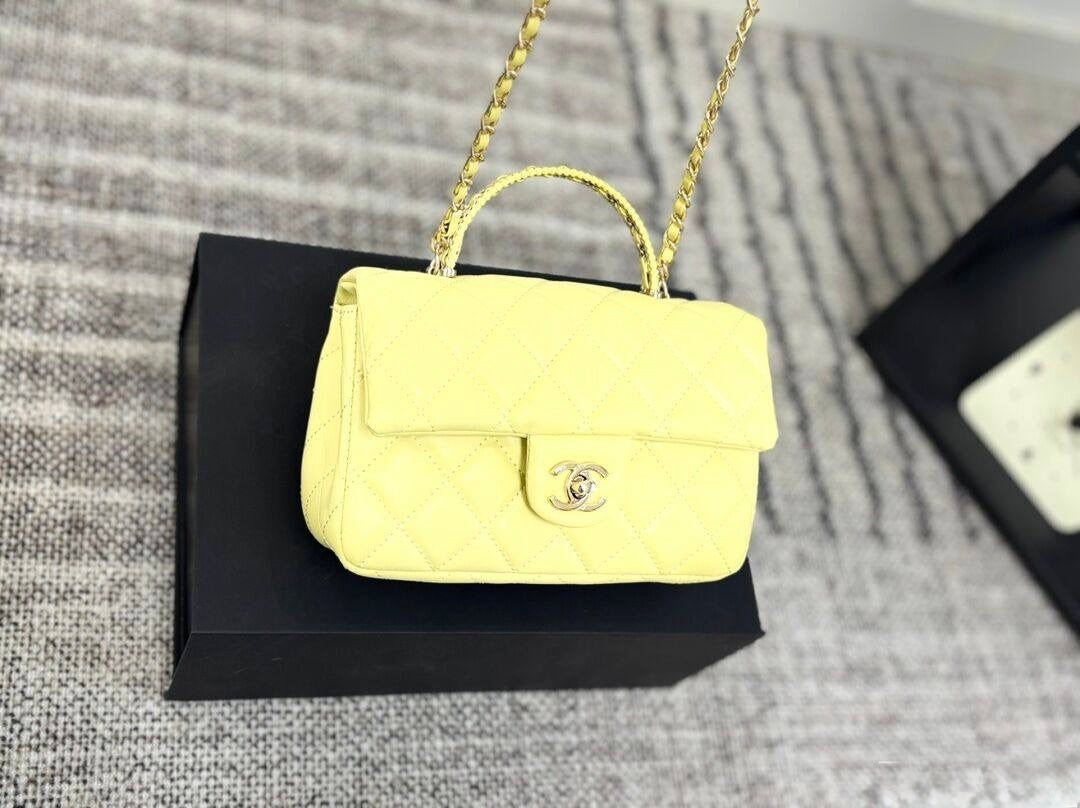 MEDIUM CC BAGS