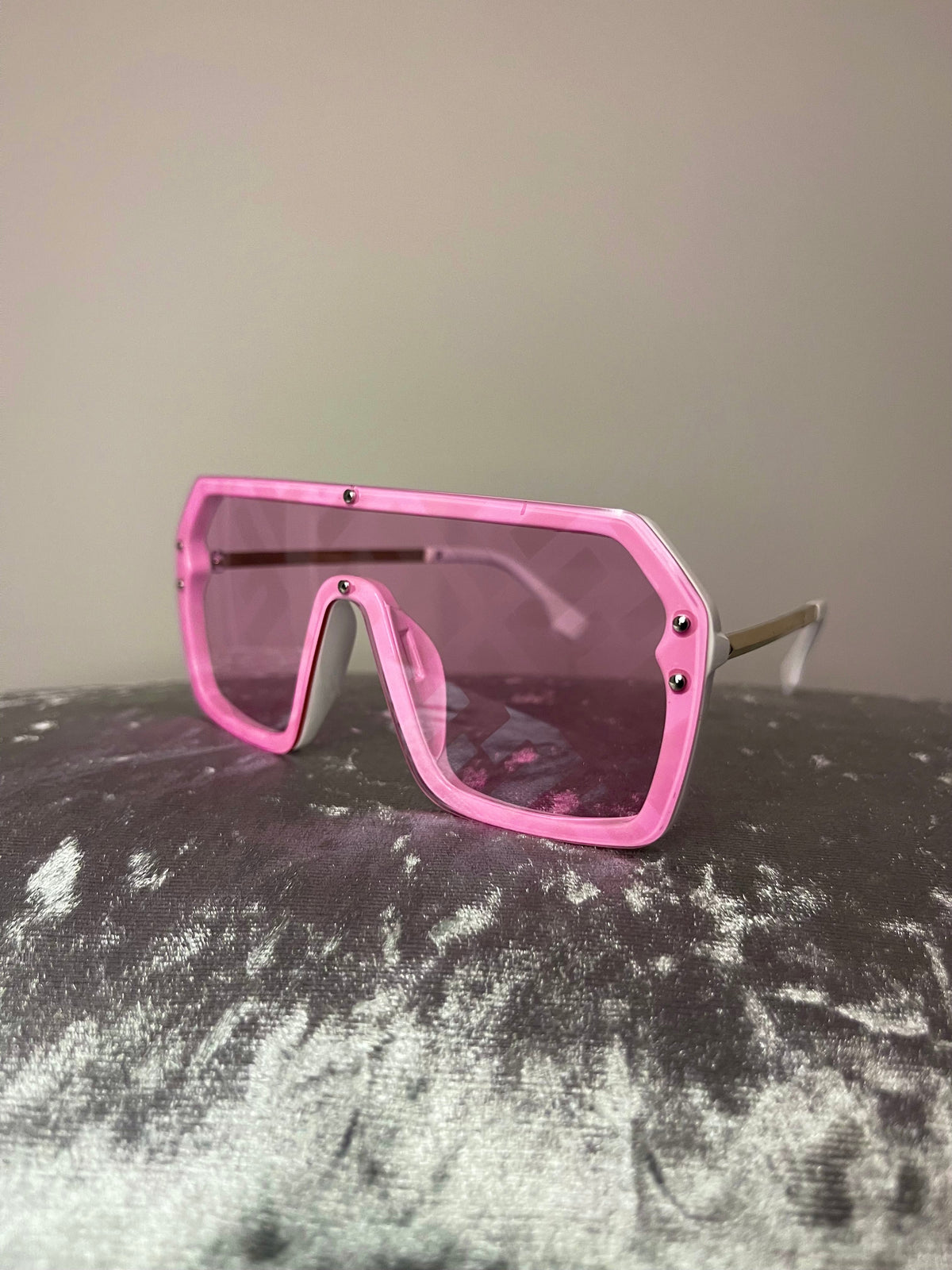 F SUNGLASSES